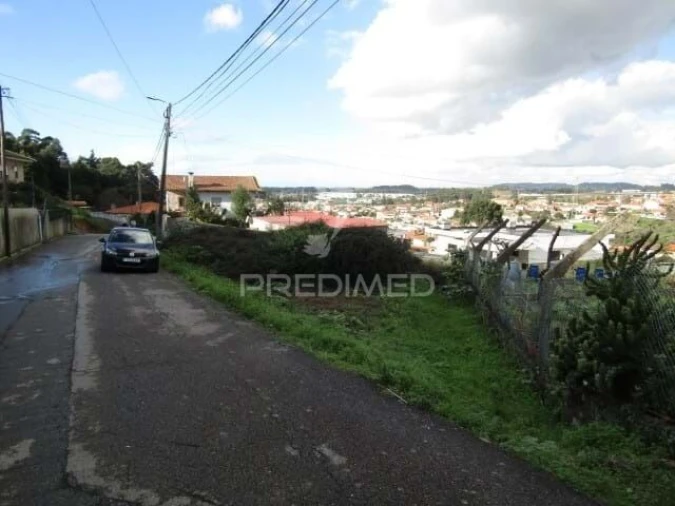 Terreno para Venda em Nogueira da Regedoura Foto 3