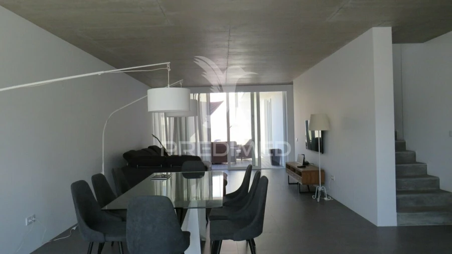 Moradia T4 para Venda em Camara de Lobos Foto 5