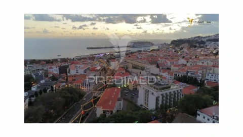 Apartamento T3 para Venda em Funchal (Santa Luzia)