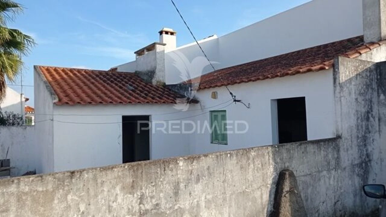 Moradia T1 para Venda em Couço Foto 13