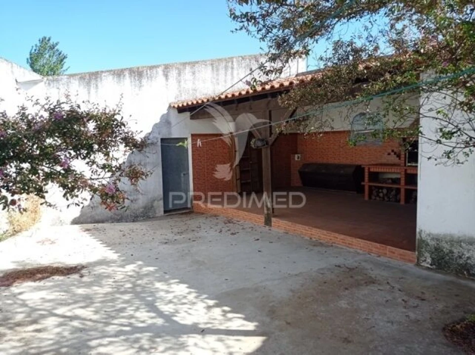 Moradia T3 para Venda em Avis Foto 3