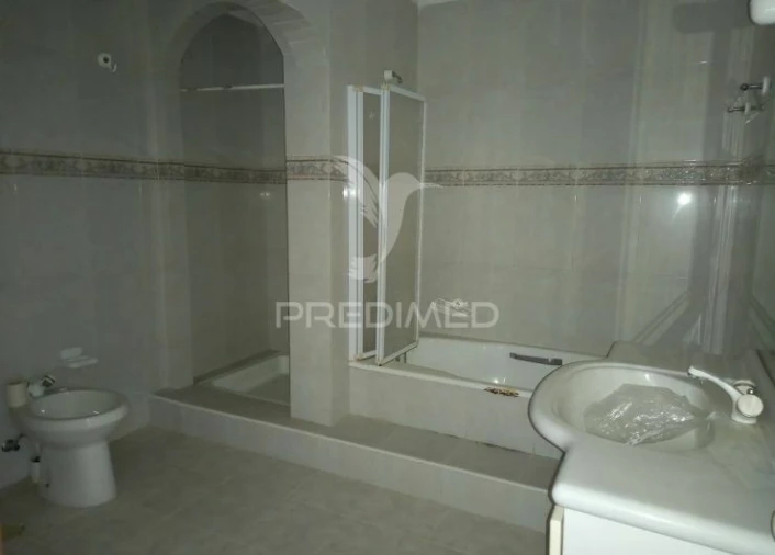 Moradia T3 para Venda em Alcochete Foto 14