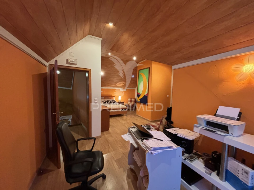 Moradia T4 para Venda em Urzelina (São Mateus) Foto 28