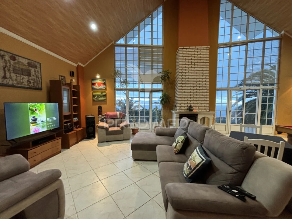 Moradia T4 para Venda em Urzelina (São Mateus) Foto 14