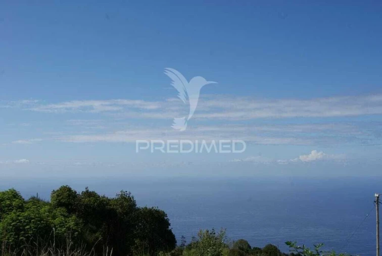 Moradia T3 para Venda em Achadas da Cruz Foto 1