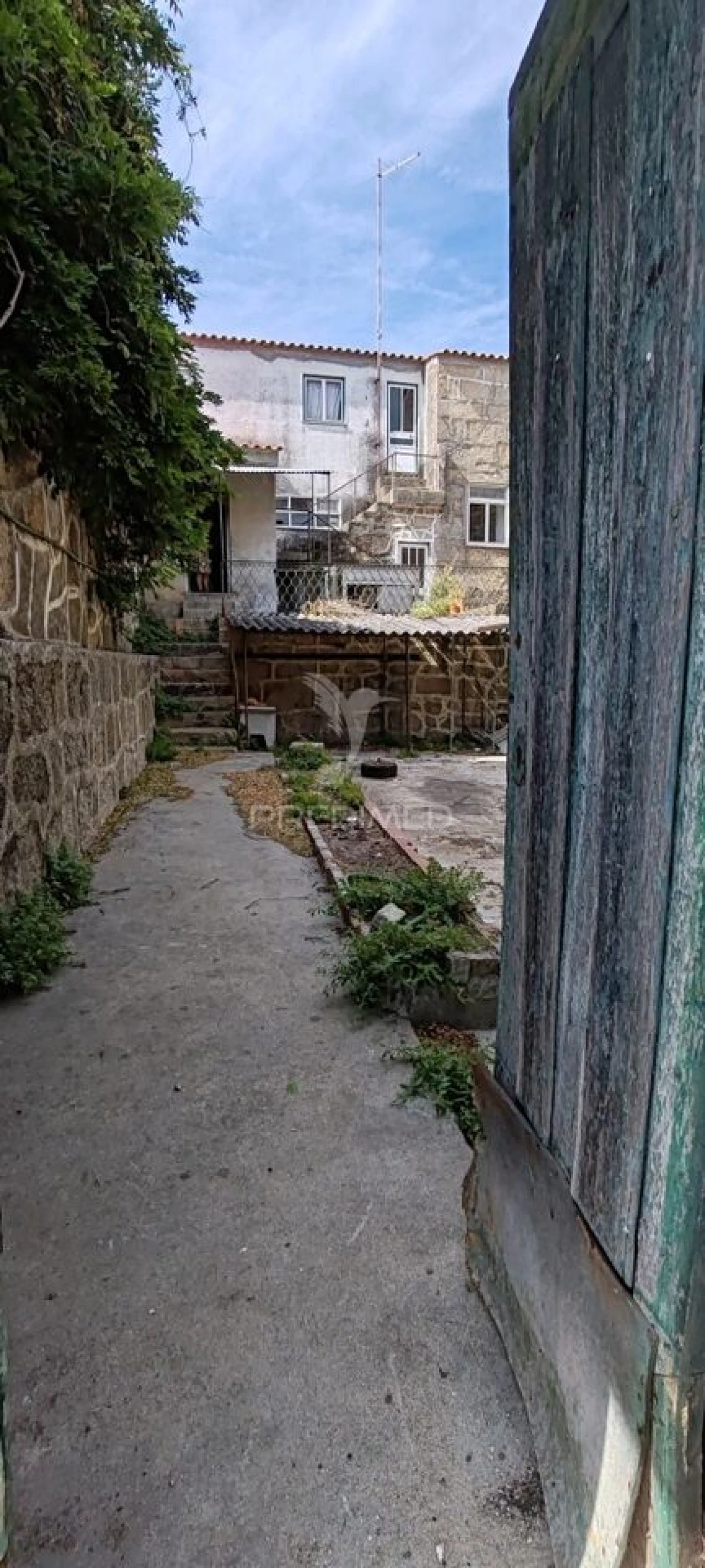 Prédio para Venda em São Pedro e Santa Maria e Vila Boa do Mondego Foto 16