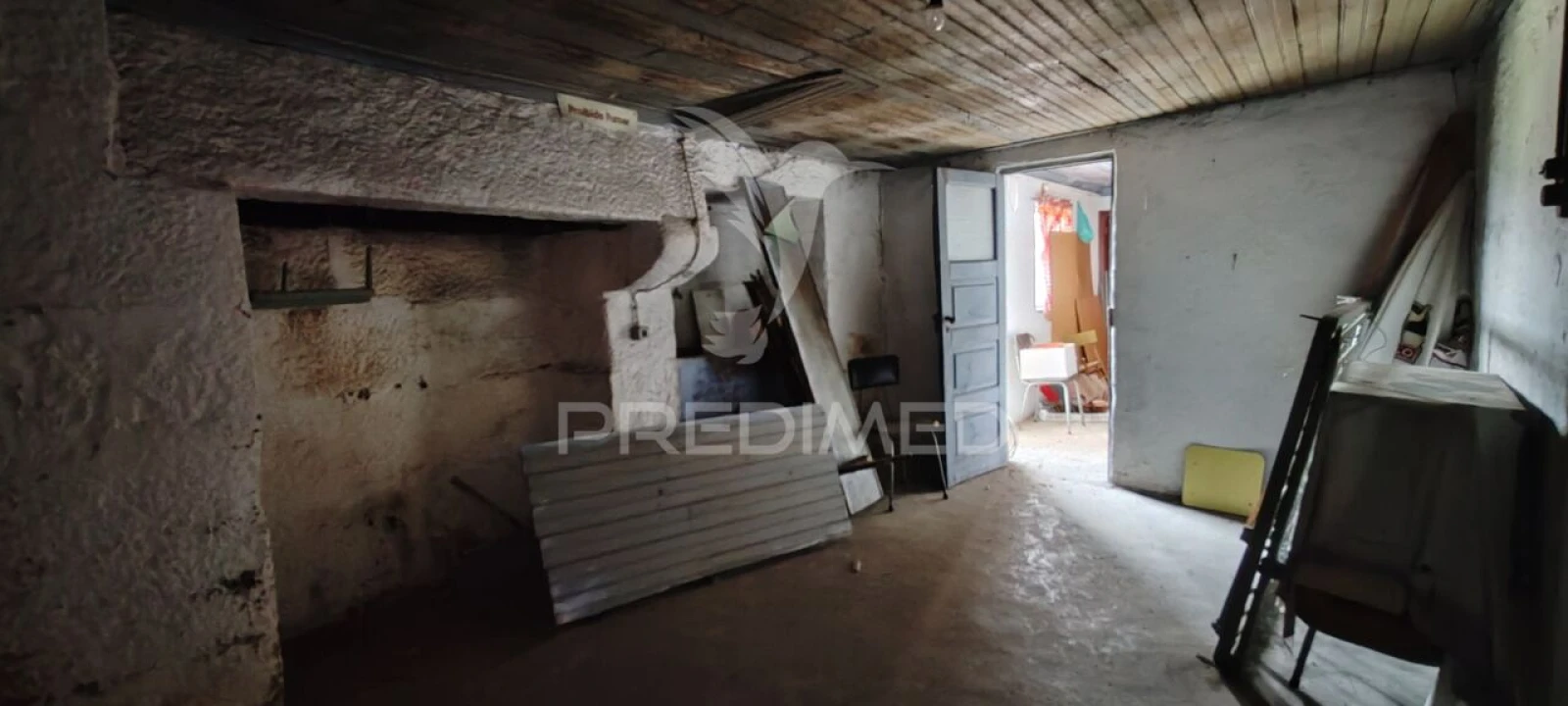 Prédio para Venda em São Pedro e Santa Maria e Vila Boa do Mondego Foto 12