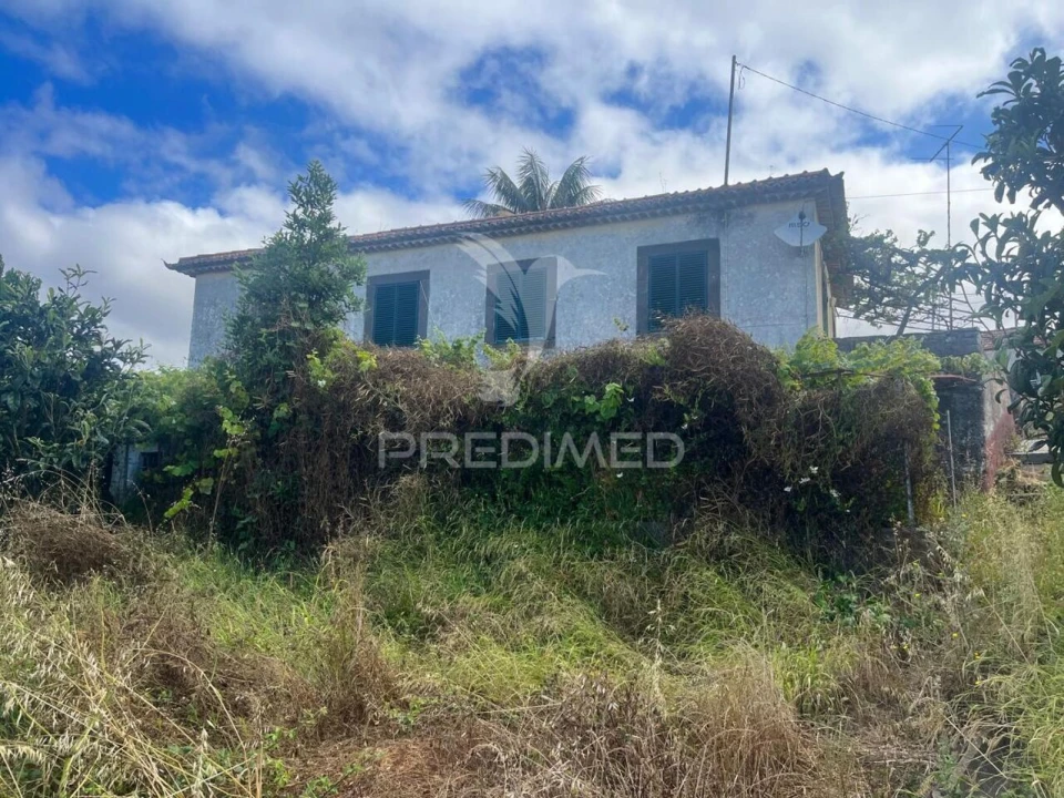 Moradia T3 para Venda em Prazeres Foto 7