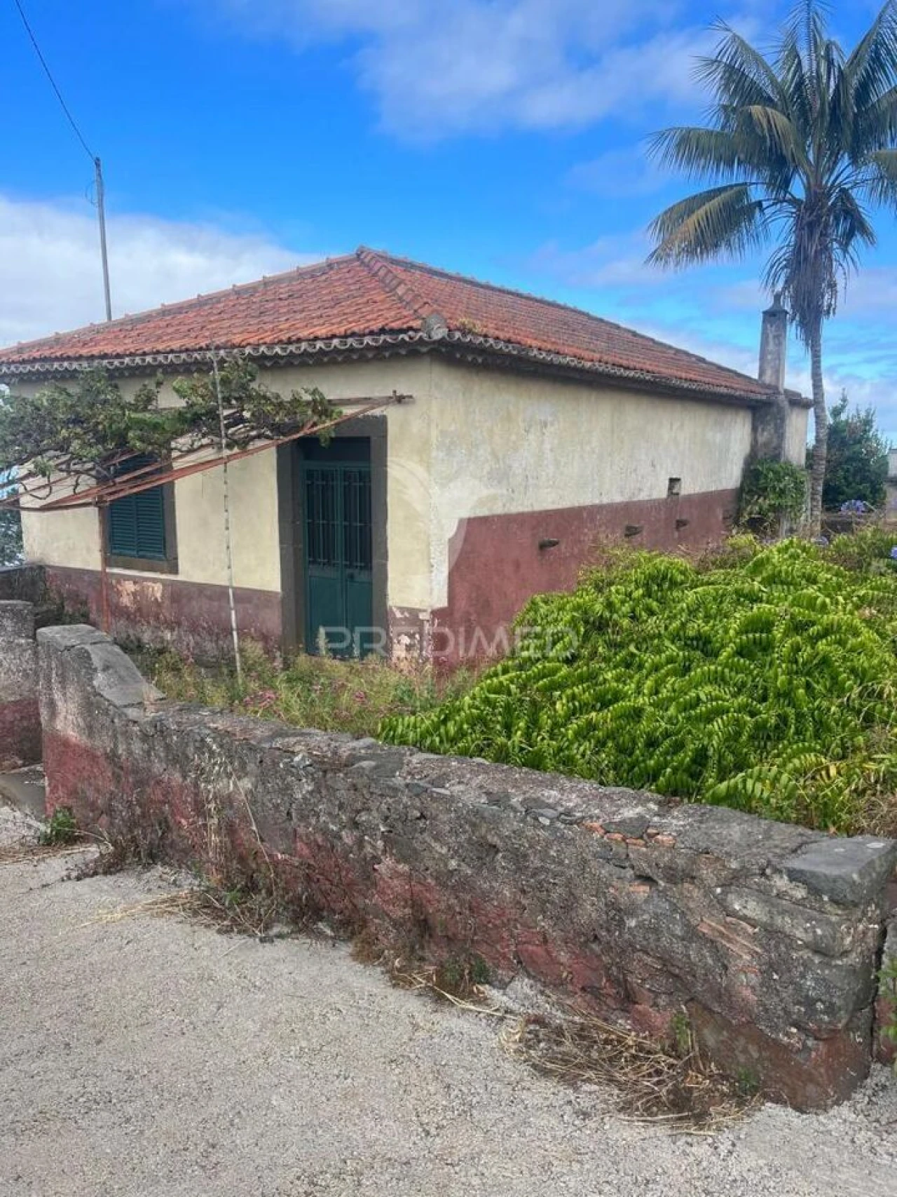 Moradia T3 para Venda em Prazeres Foto 4