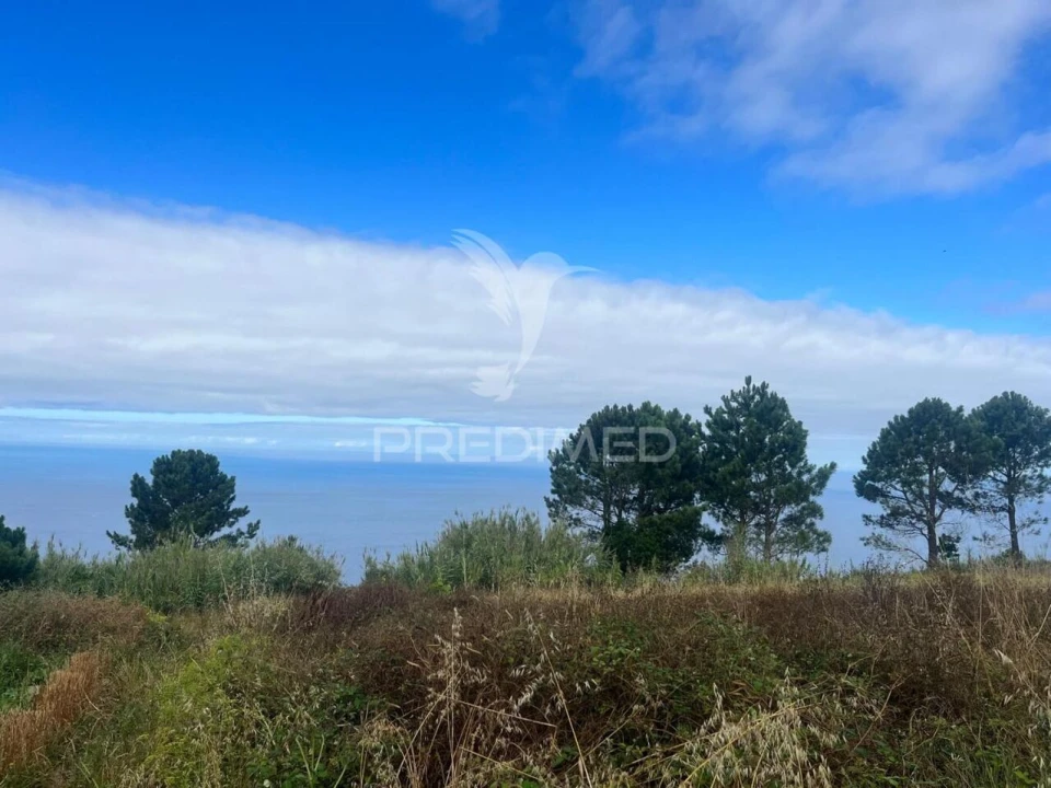 Moradia T3 para Venda em Prazeres Foto 8