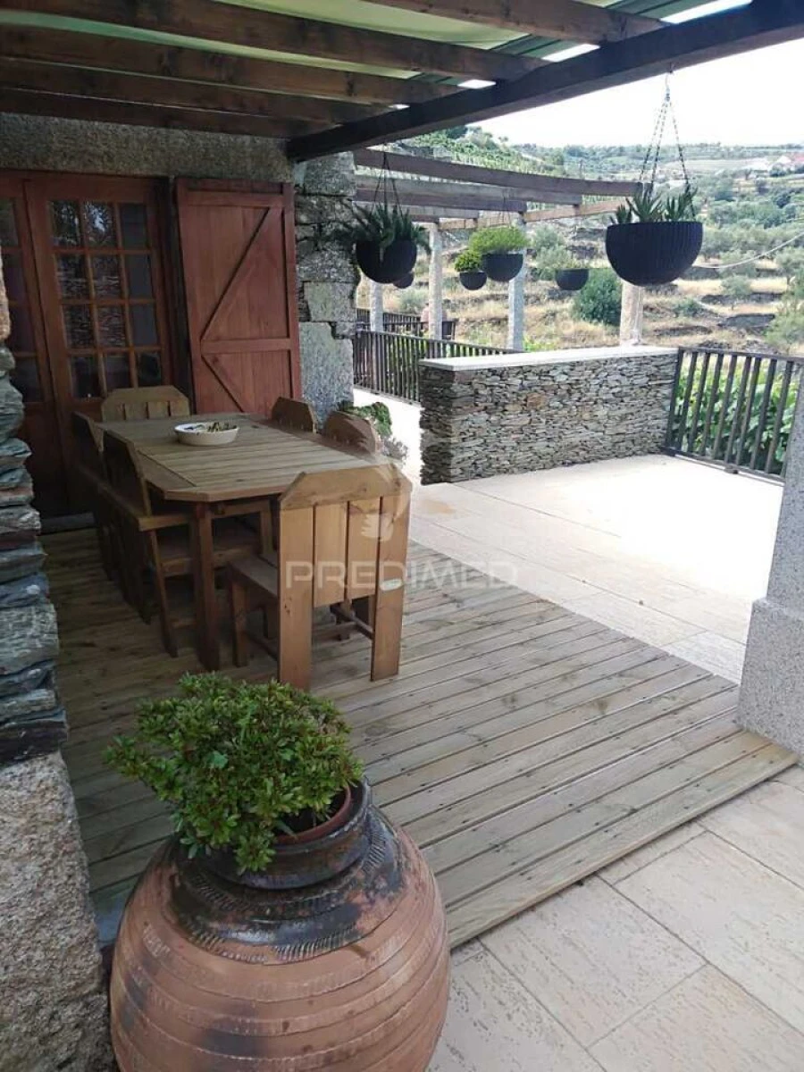 Quinta T3 para Venda em Adorigo Foto 4