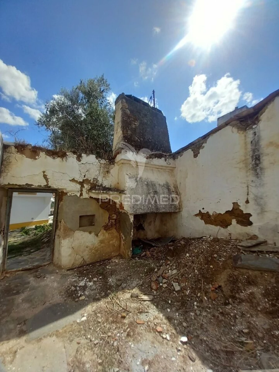 Moradia T8 para Venda em Redondo Foto 13