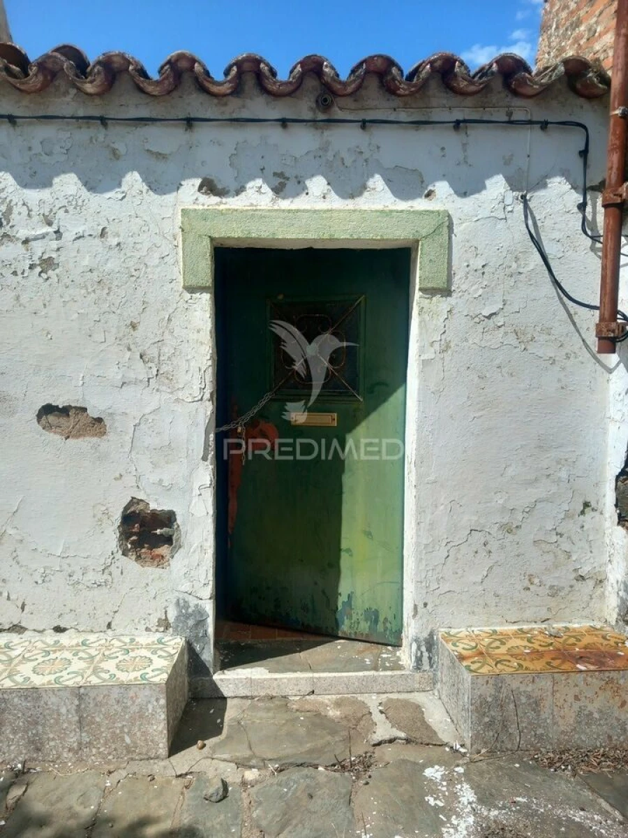 Moradia T8 para Venda em Redondo Foto 9