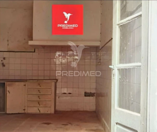 Moradia T3 para Venda em Pernes Foto 8