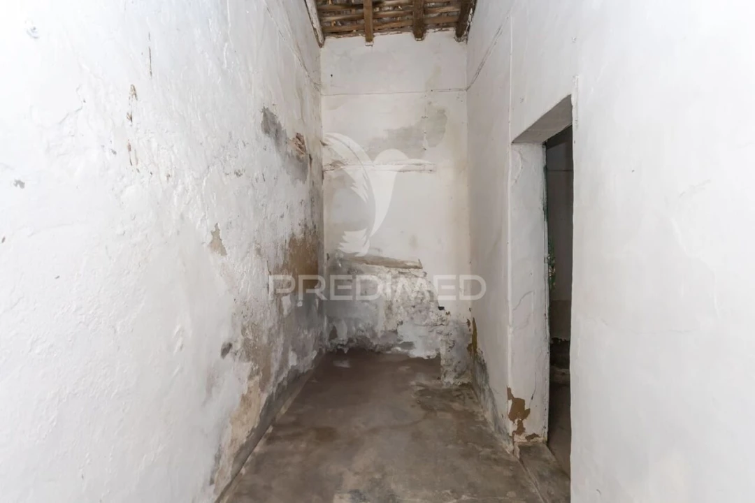 Moradia T4 para Venda em Torrão Foto 12