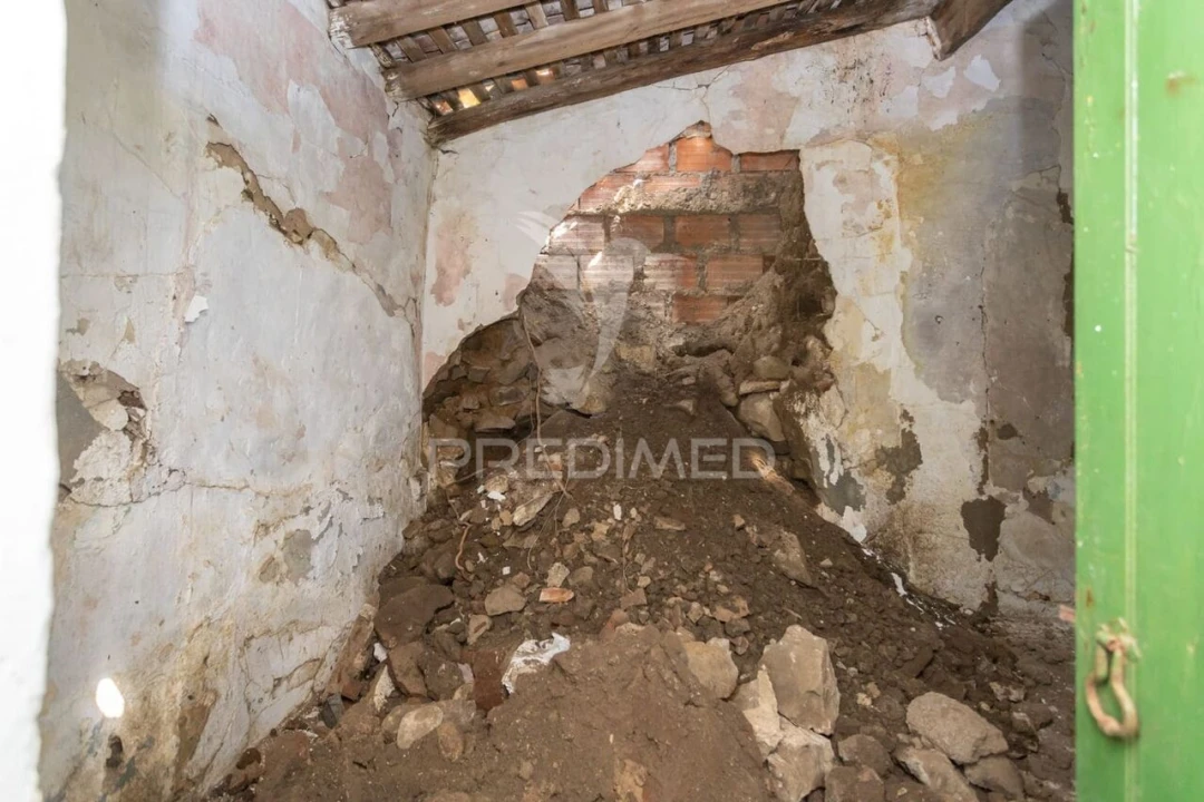 Moradia T4 para Venda em Torrão Foto 15