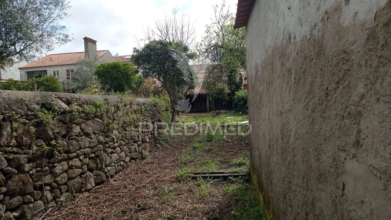 Moradia T3 para Venda em Aldeia da Mata Foto 3