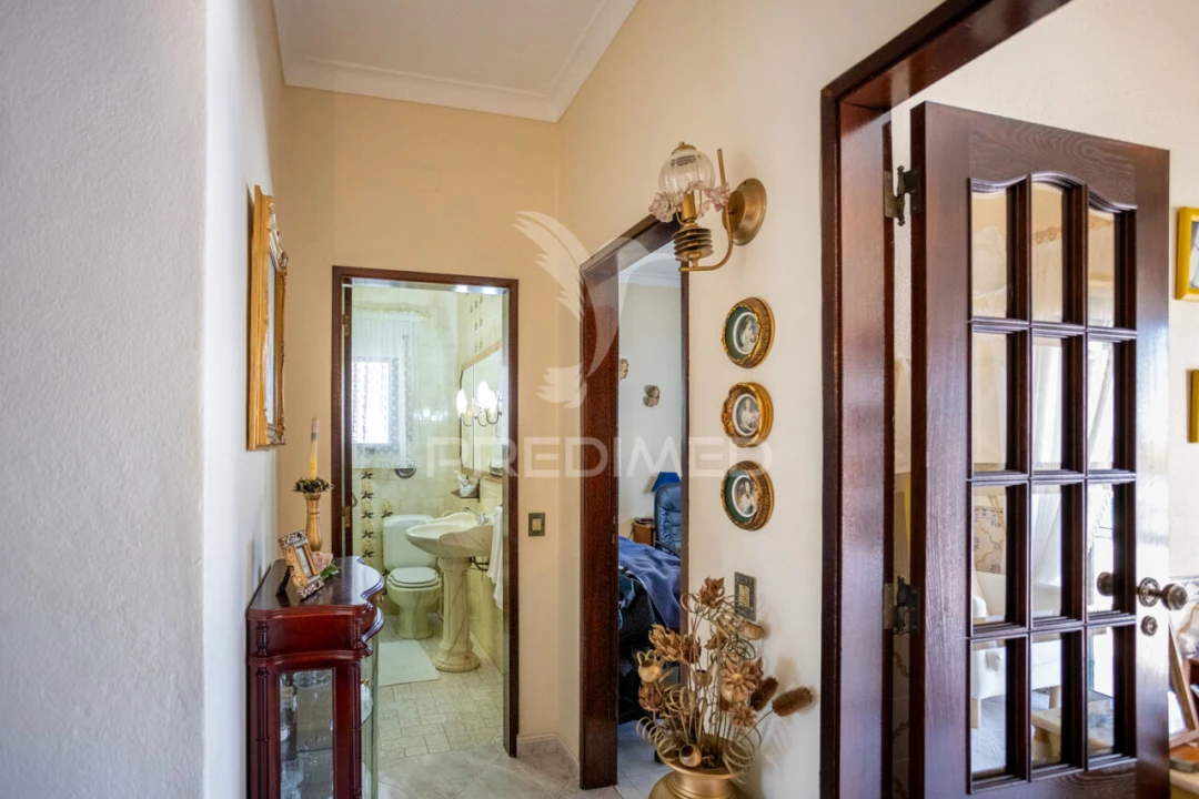 Moradia T3 para Venda em Sesimbra (Castelo) Foto 10