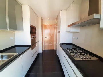 Apartamento T2 para Venda em Parque das Nações