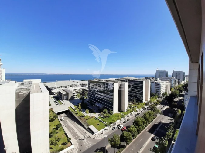 Apartamento T2 para Venda em Parque das Nações Foto 11