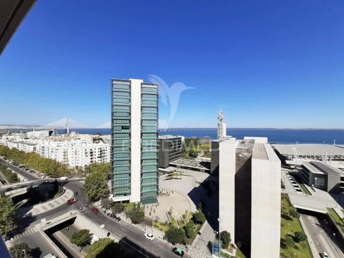 Apartamento T2 para Venda em Parque das Nações Foto 13