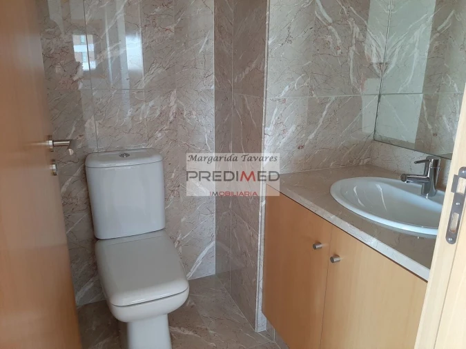 Apartamento T2 para Venda em Parque das Nações Foto 15