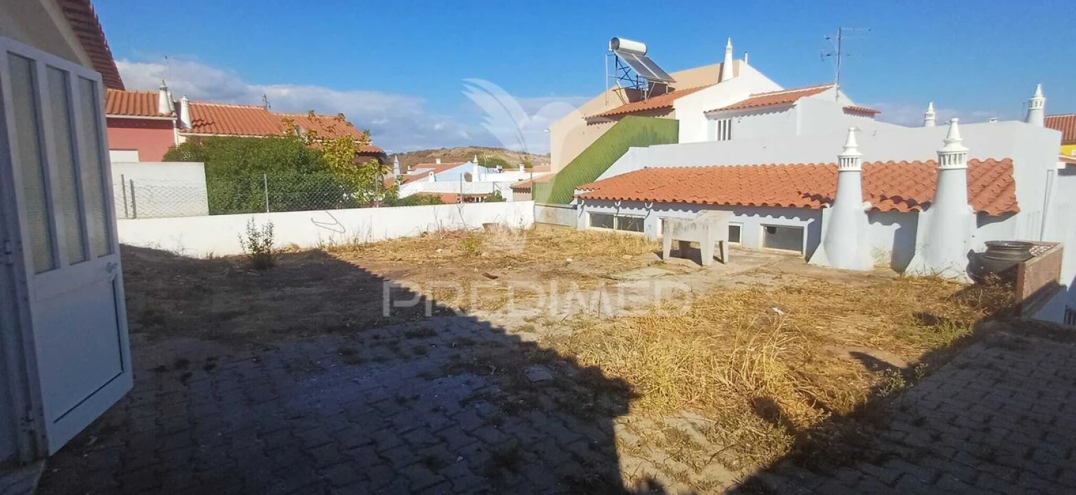 Moradia T3 para Venda em São Bartolomeu de Messines Foto 11