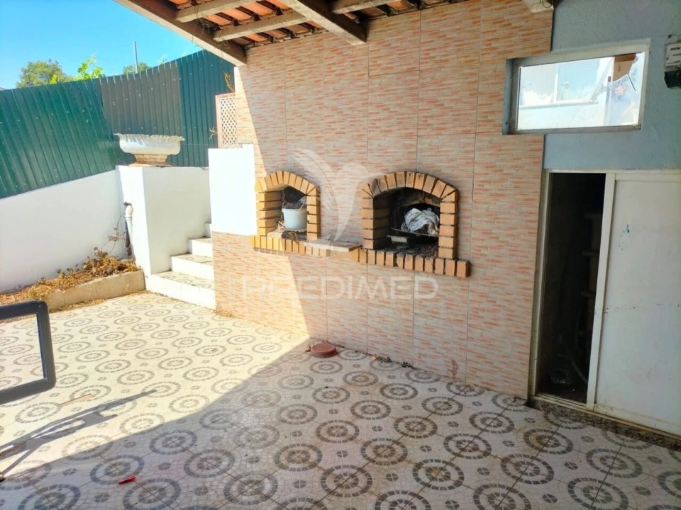 Moradia T3 para Venda em São Bartolomeu de Messines Foto 6