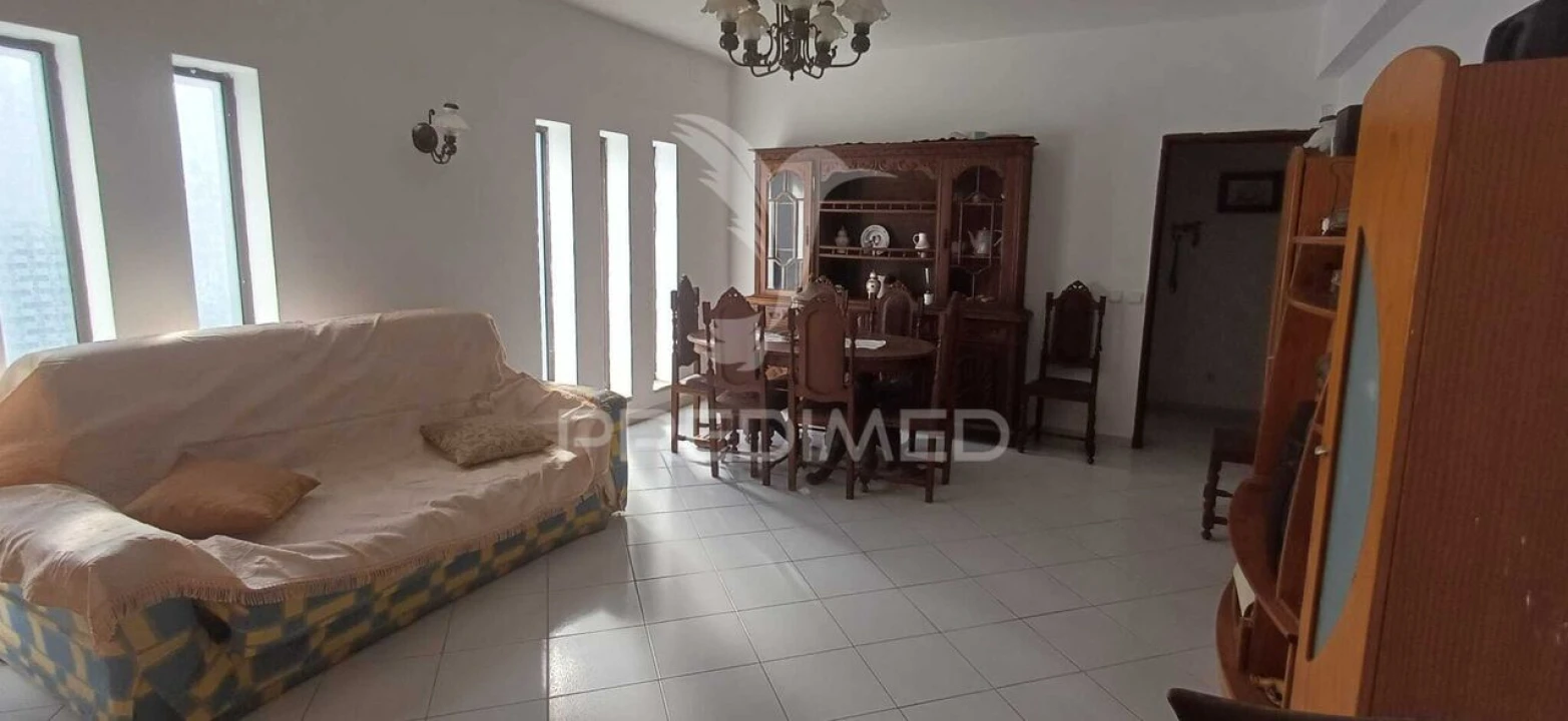 Moradia T3 para Venda em São Bartolomeu de Messines Foto 23