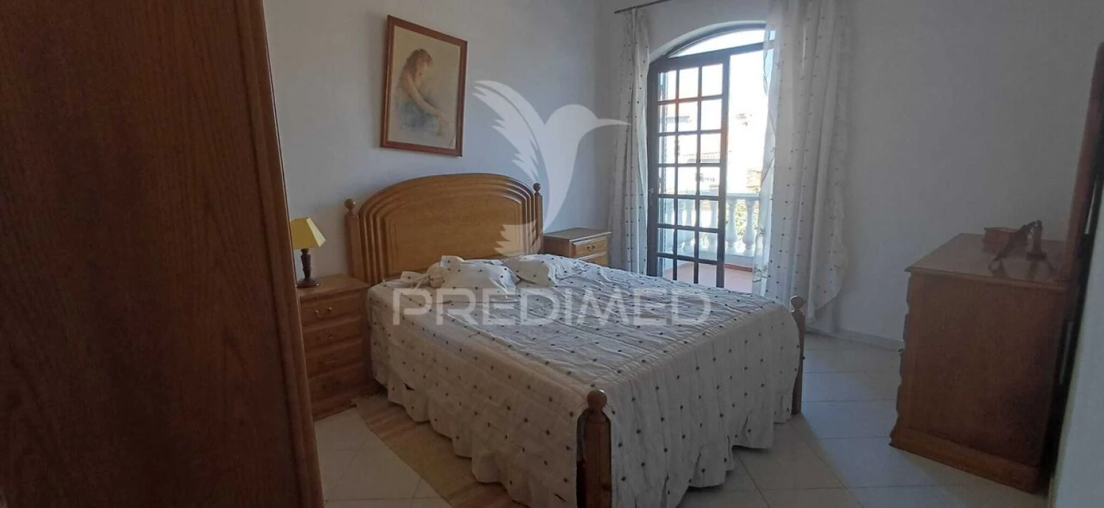 Moradia T3 para Venda em São Bartolomeu de Messines Foto 24