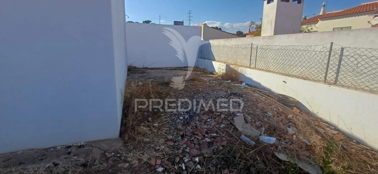 Moradia T3 para Venda em São Bartolomeu de Messines Foto 10