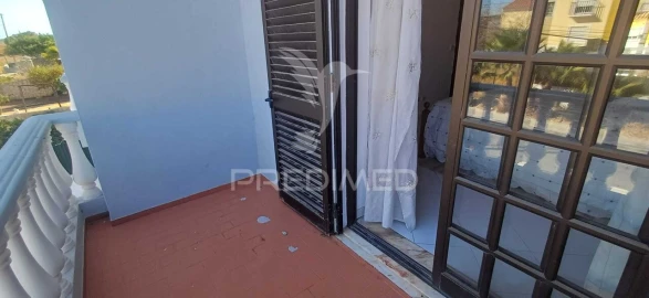 Moradia T3 para Venda em São Bartolomeu de Messines