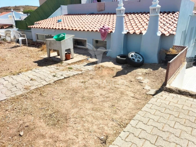 Moradia T3 para Venda em São Bartolomeu de Messines Foto 5