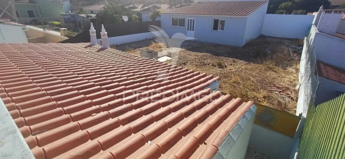 Moradia T3 para Venda em São Bartolomeu de Messines Foto 8