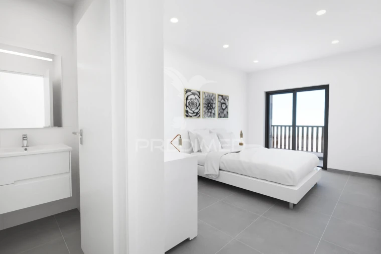 Apartamento T3 para Venda em Mexilhoeira Grande Foto 8