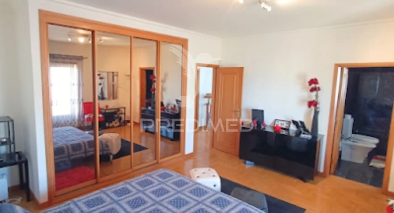 Moradia T3 para Venda em Nossa Sra de Fatima Foto 7