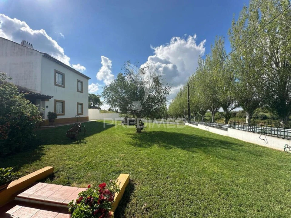 Moradia T3 para Venda em Abitureiras Foto 26