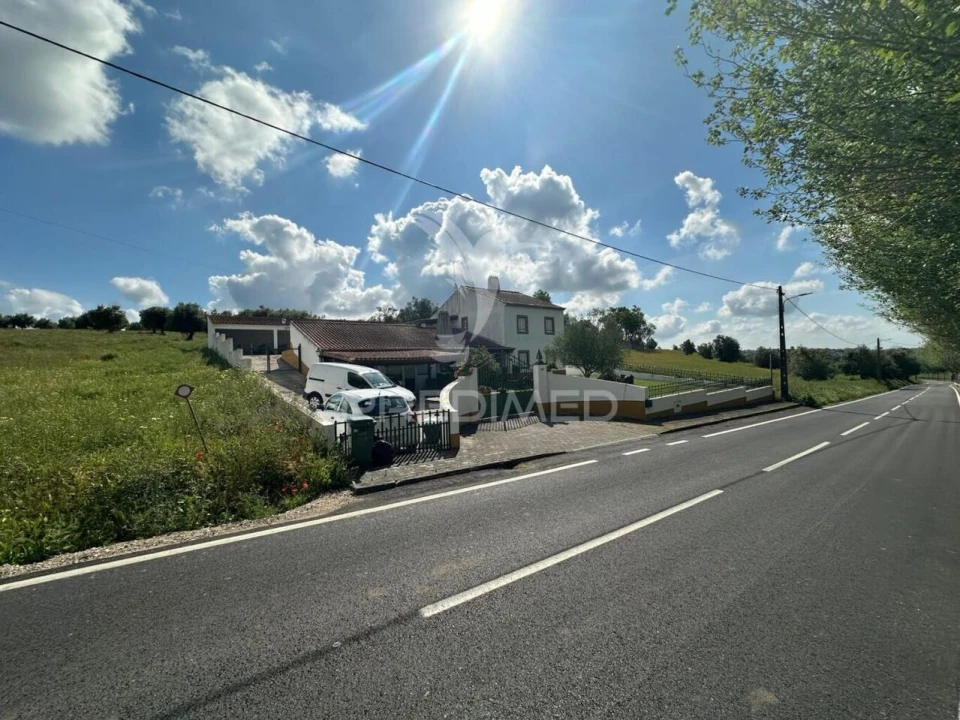 Moradia T3 para Venda em Abitureiras Foto 28