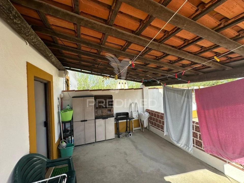 Moradia T3 para Venda em Abitureiras Foto 17