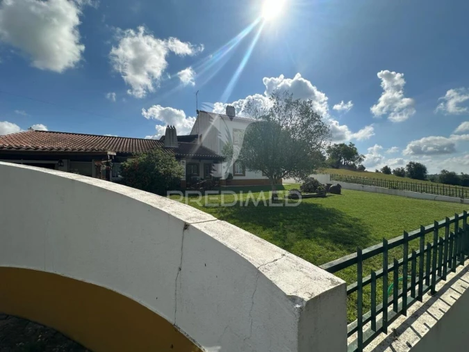 Moradia T3 para Venda em Abitureiras Foto 27