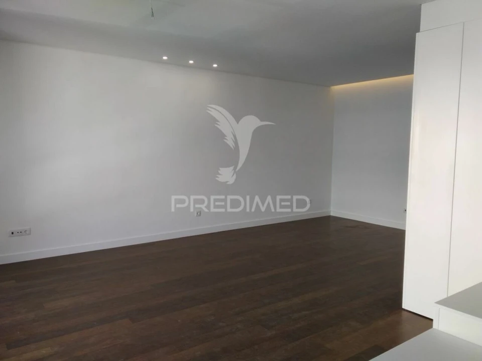Apartamento T4 para Venda em Cedofeita, Santo Ildefonso, Sé, Miragaia, São Nicolau e Vitória Foto 15