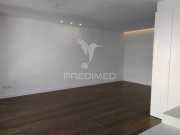 Apartamento T4 para Venda em Cedofeita, Santo Ildefonso, Sé, Miragaia, São Nicolau e Vitória