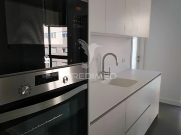 Apartamento T4 para Venda em Cedofeita, Santo Ildefonso, Sé, Miragaia, São Nicolau e Vitória