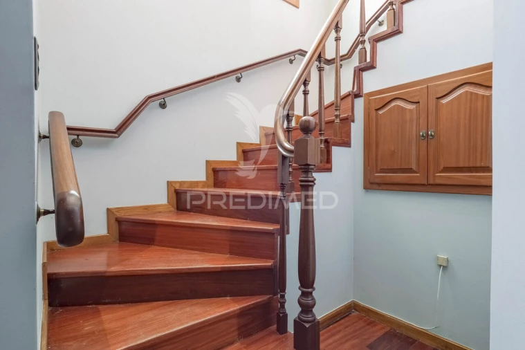 Quinta T4 para Venda em Penafiel Foto 28