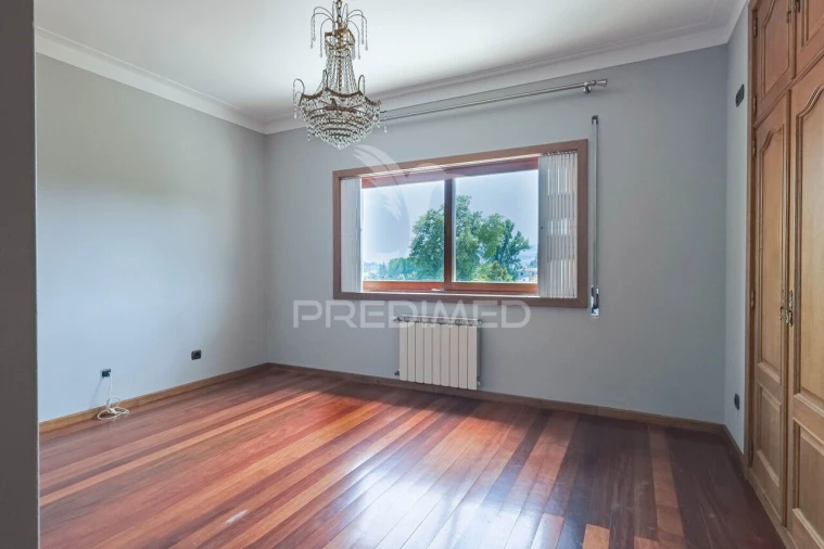 Quinta T4 para Venda em Penafiel Foto 23