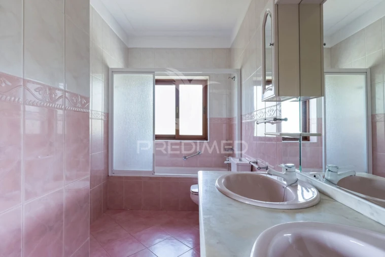 Quinta T4 para Venda em Penafiel Foto 15