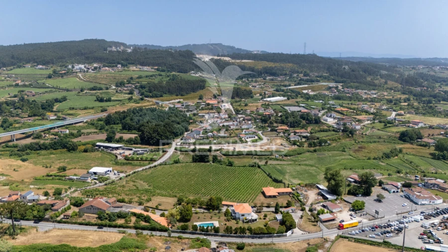 Quinta T4 para Venda em Penafiel Foto 30