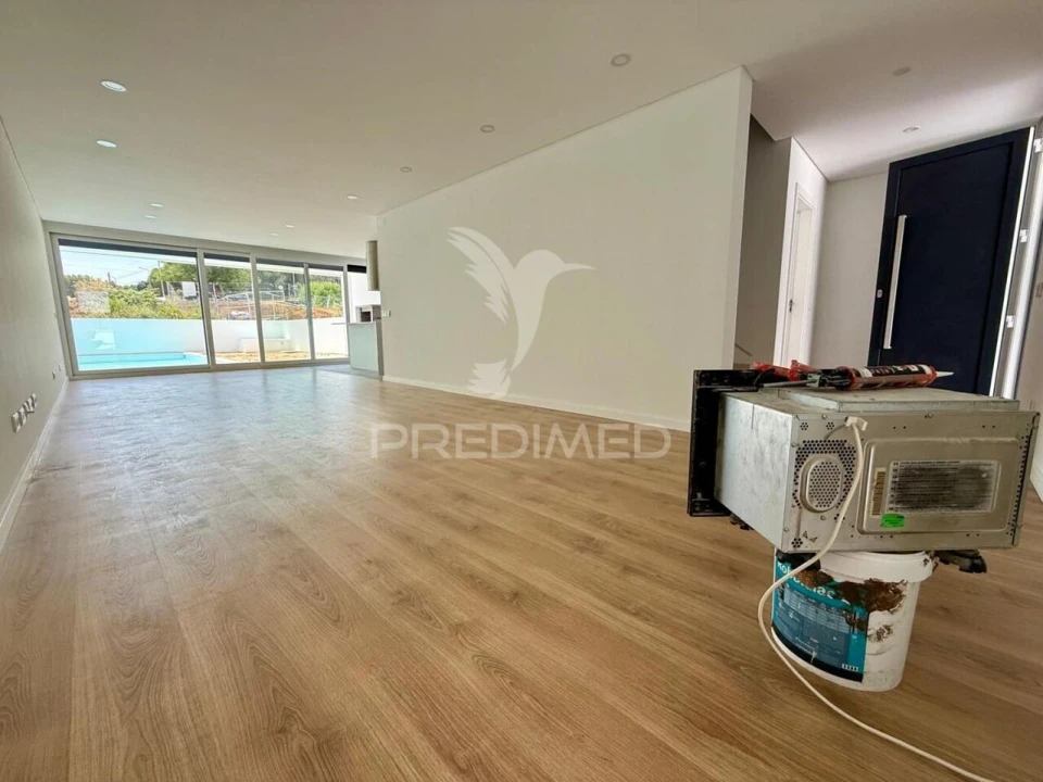 Moradia T3 para Venda em Gambia-Pontes-Alto da Guerra Foto 25