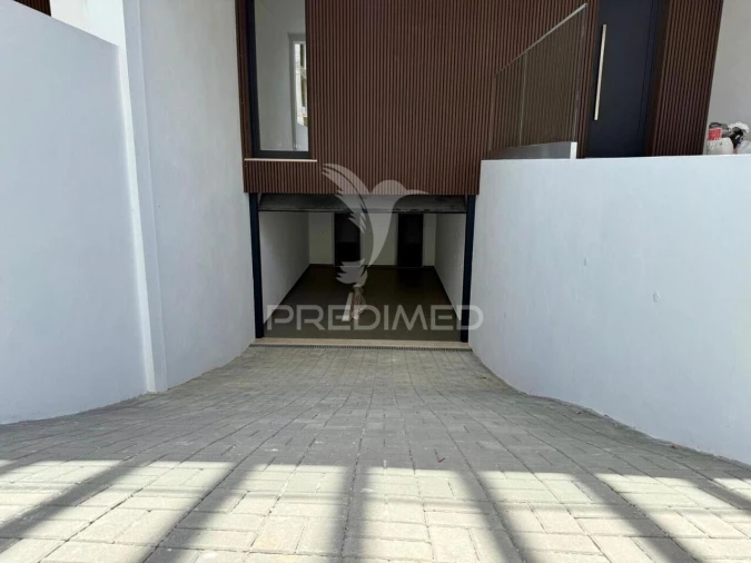 Moradia T3 para Venda em Gambia-Pontes-Alto da Guerra Foto 6