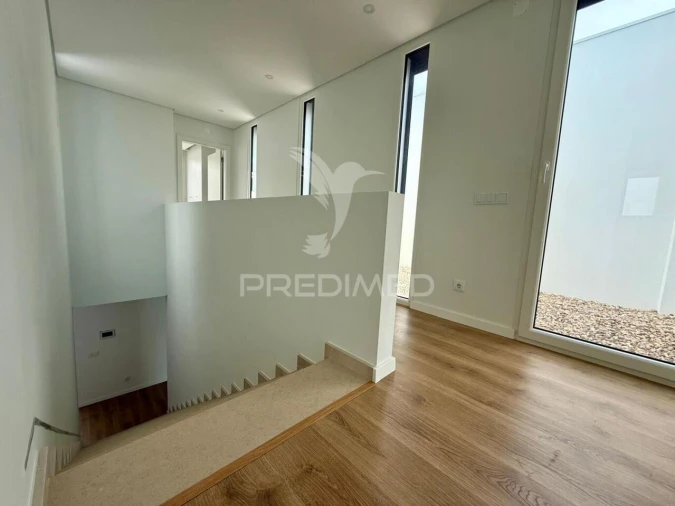 Moradia T3 para Venda em Gambia-Pontes-Alto da Guerra Foto 21